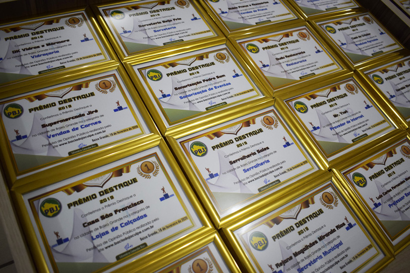 59 Comércios Serviços e Personalidades recebem Prêmio Destaque 2019 em Baixa Grande