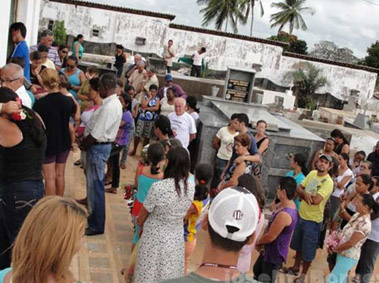 Missa de Finados em Mairi Bahia