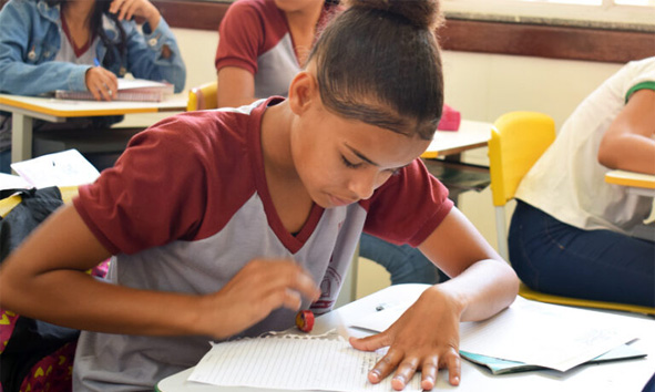 Iniciada mais uma edição do Concurso Cultural do Instituto Sicoob nas escolas de Baixa Grande