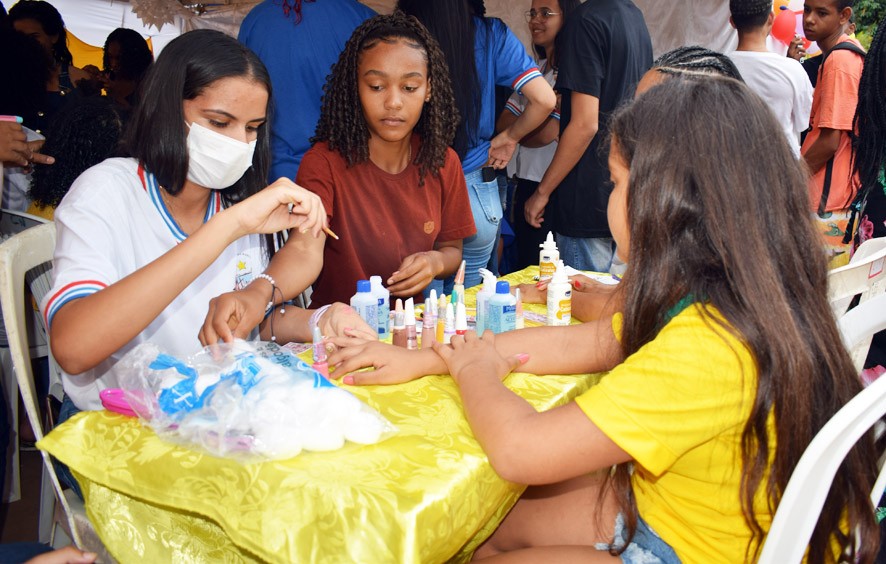 1ª Feira da Cidadania é realizada pelo Colégio Estadual José Ribeiro Pamponet em Baixa Grande