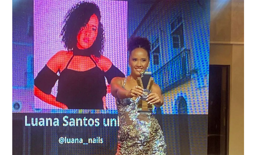 De Baixa Grande, Luana dos Santos Reis recebe prêmio destaque entre as melhores da Bahia na categoria Nail Designer