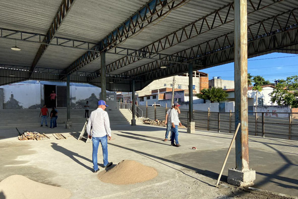 Evolução de Obra: Reforma no Mercado de Carne em Capela do Alto Alegre