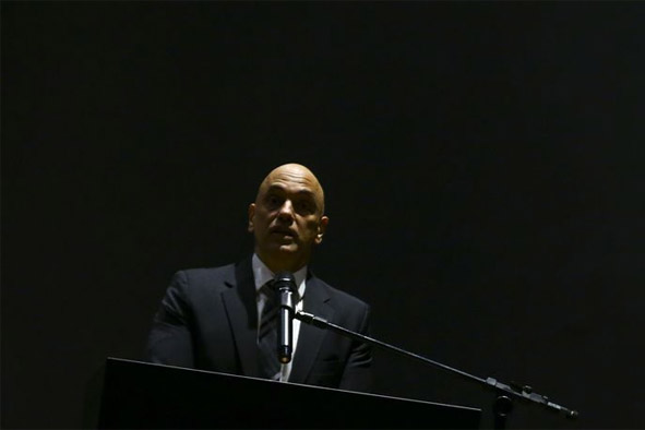 Moraes determina prisão de Anderson Torres