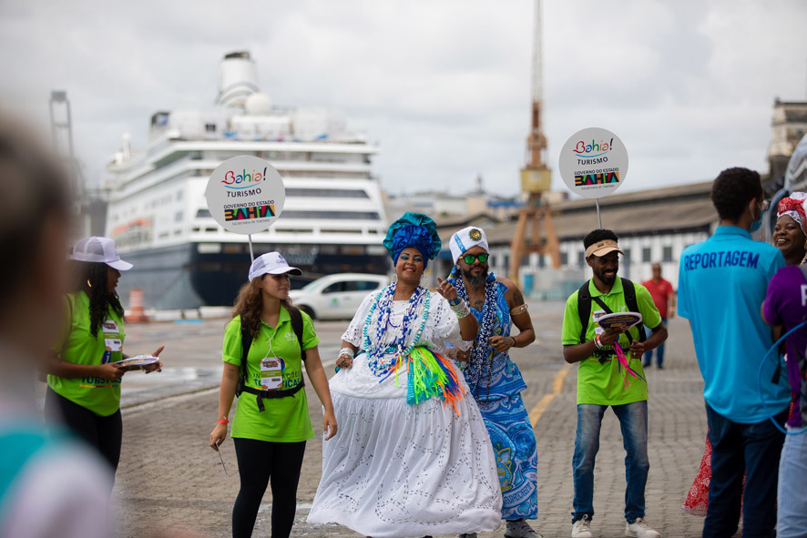 Salvador recebe quatro navios com mais de 17,5 mil turistas durante o Carnaval