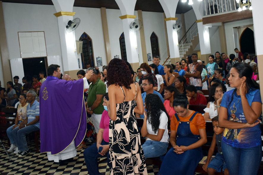 Missa de Quarta-feira de Cinzas marca início da quaresma e Campanha da Fraternidade em Baixa Grande