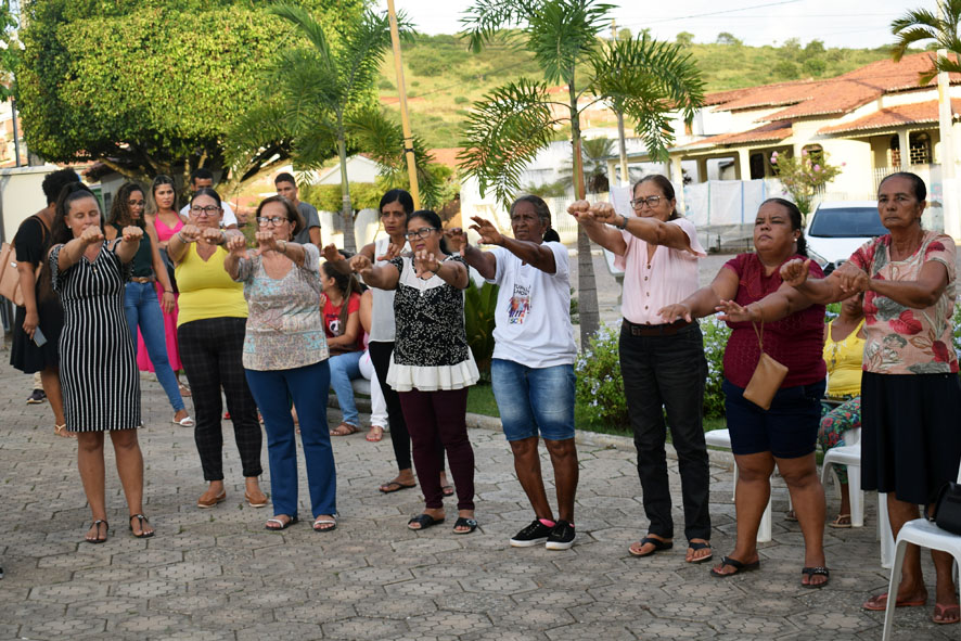 Mulheres participam de Aulão de Educação Física no Dia Internacional das Mulheres em Baixa Grande