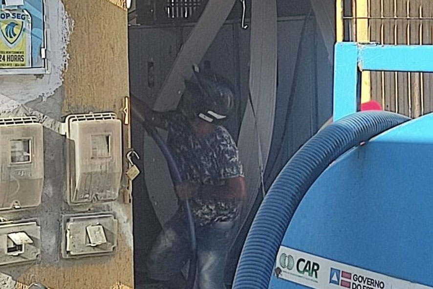 Padaria de supermercado é atingida por incêndio em Capim Grosso