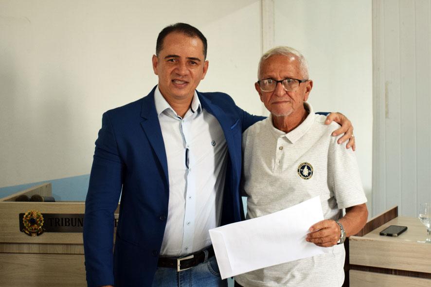 Vereador Ricardo apresenta Moção de Aplausos a Juraci Alves, ex presidente da Liga de Futebol de Baixa Grande