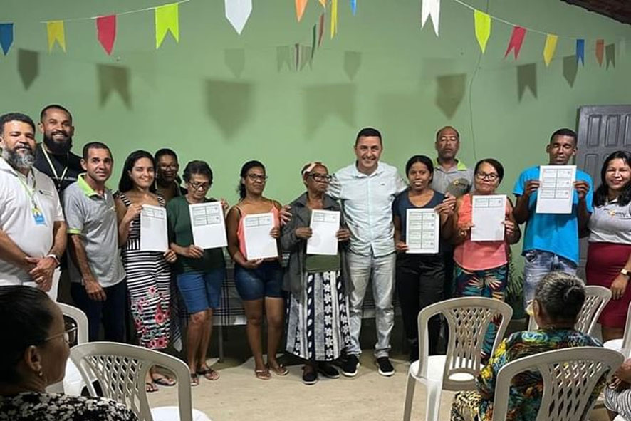 Instituto Agrovida realiza entrega de CAFs para os agricultores em Governador Mangabeira