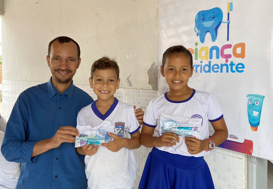 Projeto Criança Sorridente: Ipiraí em Capela do Alto Alegre