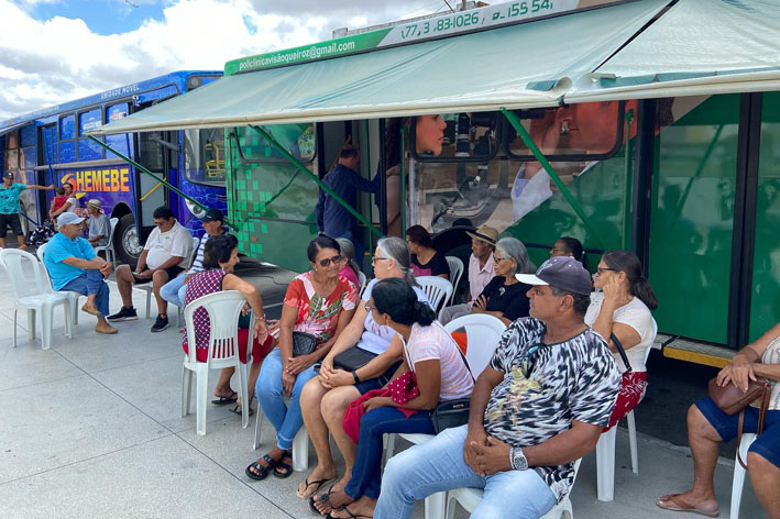 Secretaria de Saúde realiza Mutirão Oftalmológico de Consultas e exames em Capela do Alto Alegre