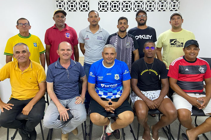 Prefeito de Capela do Alto Alegre e Departamento de Esporte reúnem-se