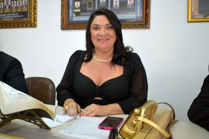 Vereadora Najinha relata sobre os prêmios destaque que ela recebeu na última quarta-feira em Baixa Grande