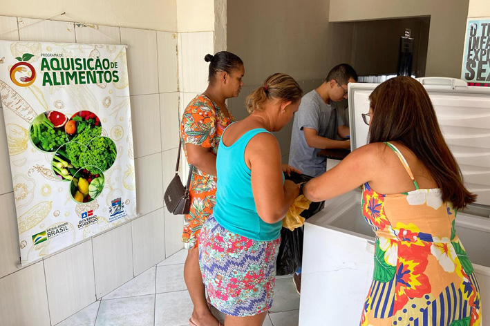 SMAS realiza entrega de leite à beneficiários em Capela do Alto Alegre
