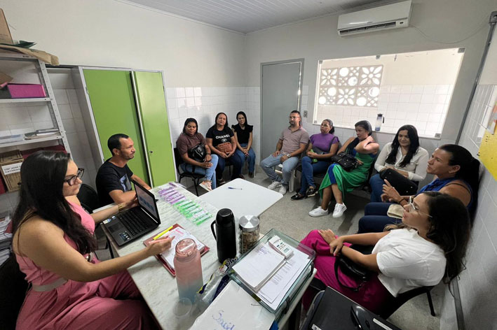 Equipe de Saúde Bucal realiza reunião de planejamento em Capela do Alto Alegre