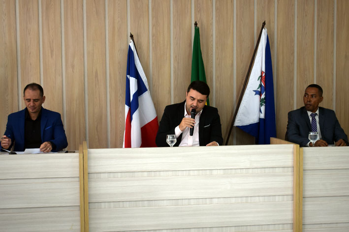 Vereadores de Baixa Grande iniciaram o ano legislativo nesta sexta-feira, dia 2