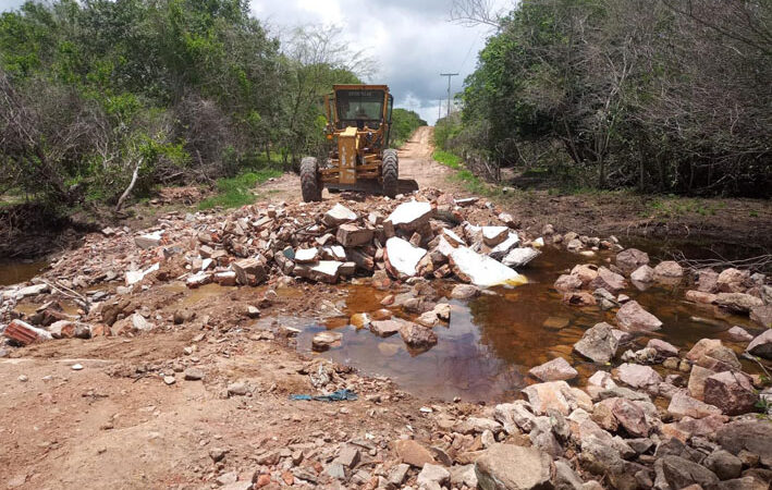 Serviço de Recuperação de Estradas: Bispador à Vargem Queimada, comunidades rurais de Capela do Alto Alegre