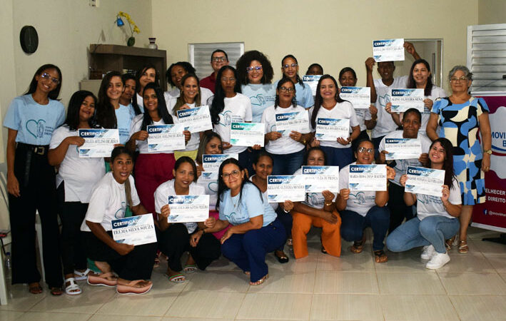 24 pessoas são certificadas em curso para Cuidadores de Idosos em Baixa Grande