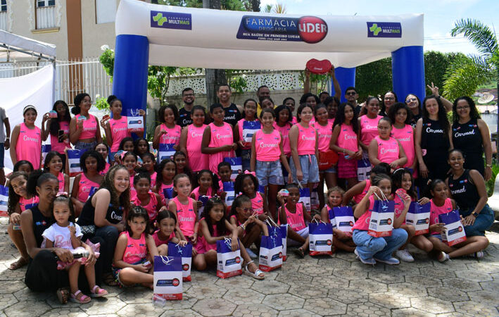 Em parceria da CIMED, Farmácia Líder de Baixa Grande promove evento infantil Caça Carmed no jardim de cidade