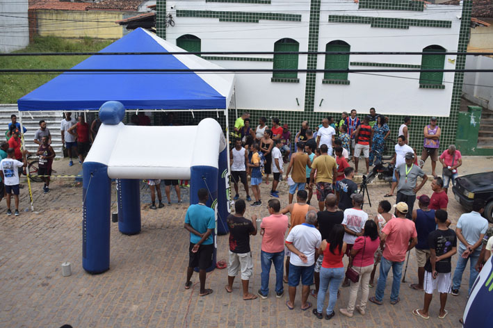 Primeiro Desafio de Amigos e Corredores agita a manhã de domingo em Baixa Grande