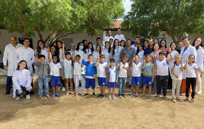 Projeto Criança Sorridente é aplicado em Capelinha, povoado de Capela do Alto Alegre