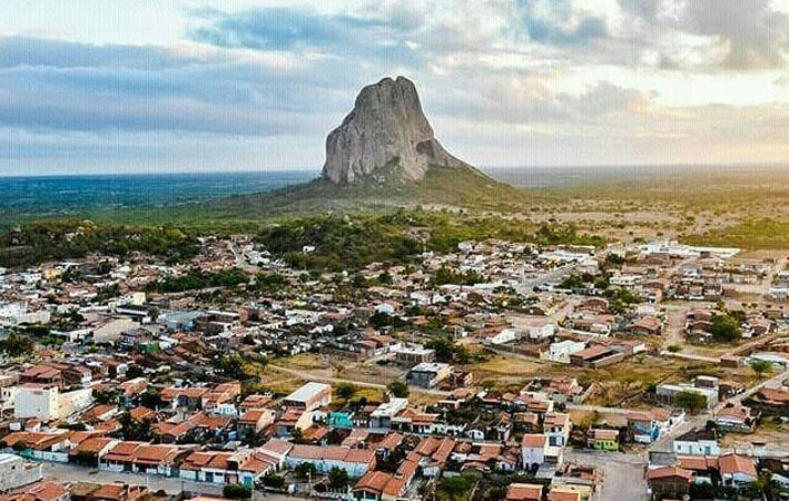 TCM aponta falhas na oferta de alimentação escolar em Pé de Serra