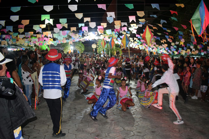 Trazendo bons resultados econômico e cultural é encerrado mas um Festival de Licores e Sabores Juninos de Baixa Grande