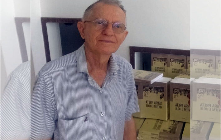 Ex-Prefeito Zelito Publica Livro que Revive a História de Serra Preta