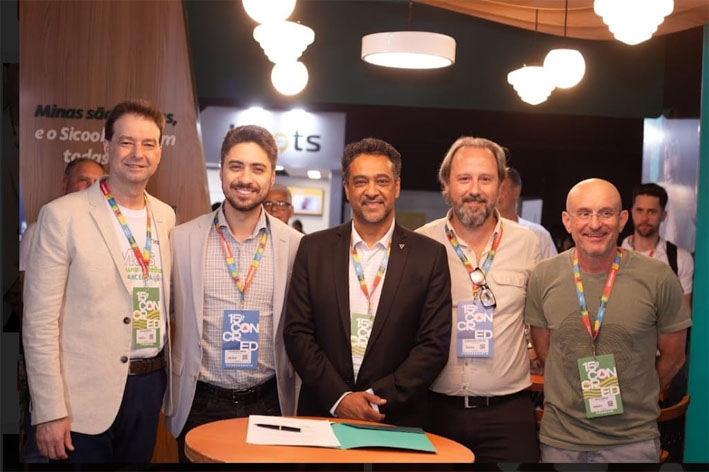 Sicoob e Sebrae se unem para impulsionar a economia local em todo o Brasil