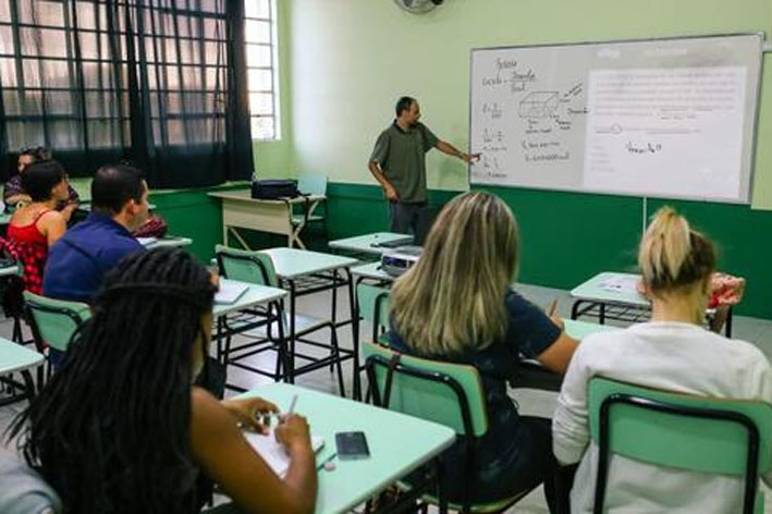 Novo ensino médio é sancionado com vetos