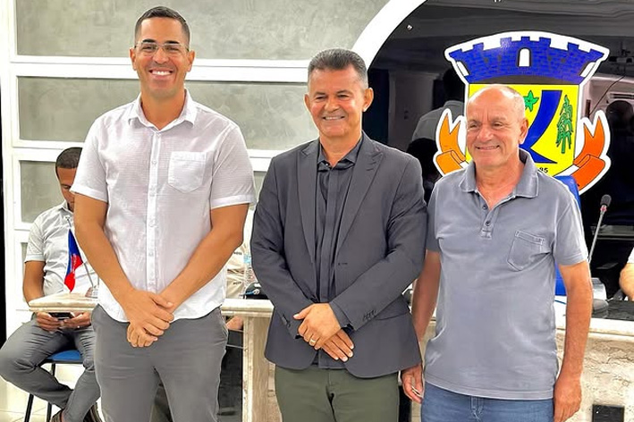 Prefeito Sivaldo Rios é reconduzido à Presidência do Consórcio Bacia do Jacuípe