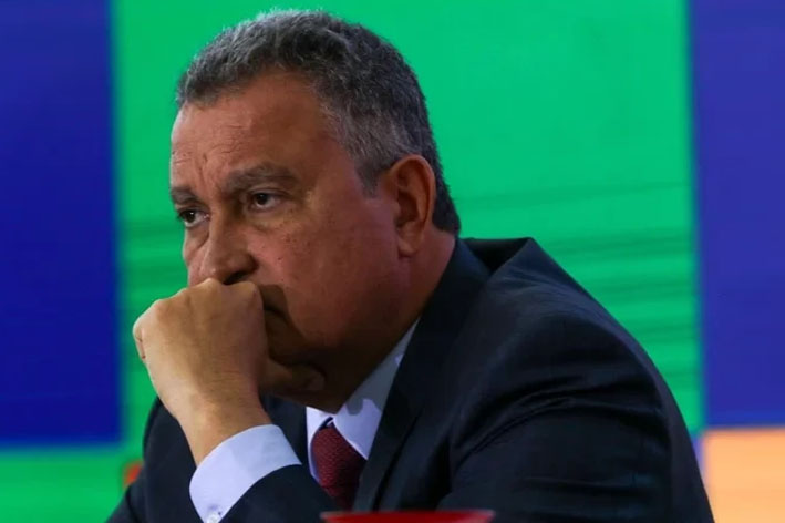 Em decisão rara, auditores reprovaram contas de Rui Costa, mas TCE ignorou parecer técnico