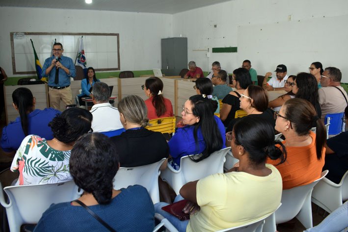 Conselho de Acompanhamento e Controle Social promove palestra sobre receitas e despesas do FUNDEB em Baixa Grande