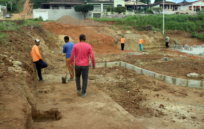 Prefeitura de Baixa Grande intensifica conclusão da Praça da Juventude; entrega está prevista para dezembro