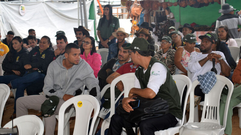 SENAR promove seminários para o fortalecimento da agricultura familiar na Expo Mairi 2025