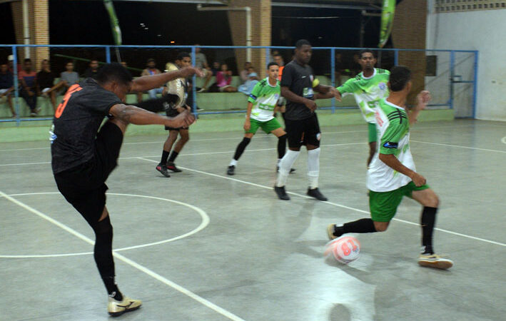 Invictas, Vila Nova e Meninos de Ouro garantem vaga nas semifinais da Mr. YNet Supercopa Futsal 2025 em Baixa Grande