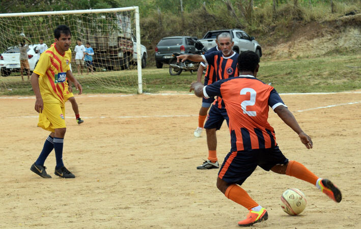 São Pedro conquista mais 3 pontos e Corinthians mantém invencibilidade na 2ª rodada da Copa ACOESB JG 40+ em Baixa Grande