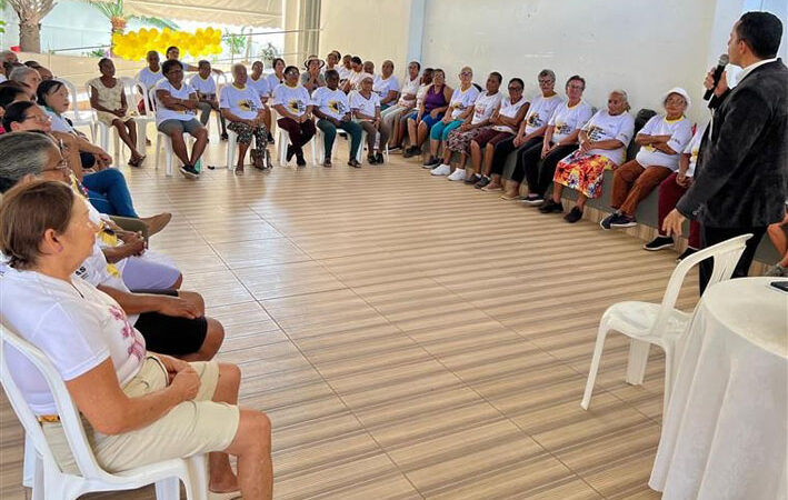 Roda de Conversa sobre Saúde Mental reúne idosos e mulheres no CRAS de Baixa Grande