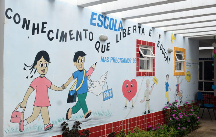 Prefeitura de Baixa Grande reforma Creche do Novo Horizonte com artes de Didi, que encantam crianças