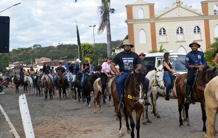 Tradição é mantida e Cavalgada da Independência alcança sua 15ª edição em Baixa Grande