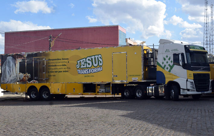 Carreta Missionária chega a Baixa Grande com serviços gratuitos para a população