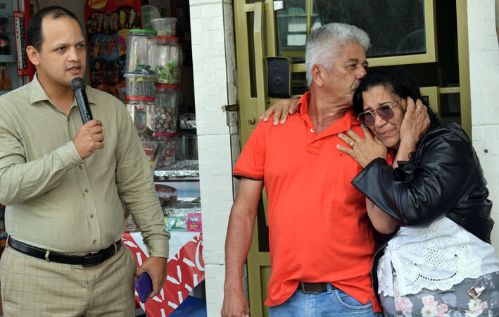 Em seu aniversário, Judelson Queiroz é homenageado pela “Rainha de Baixa Grande”