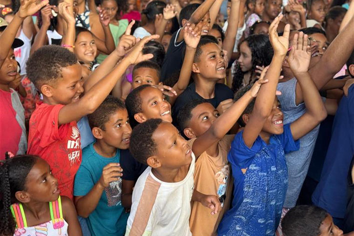 Prefeitura de Baixa Grande celebra o Dia das Crianças com uma tarde de muita alegria e diversão