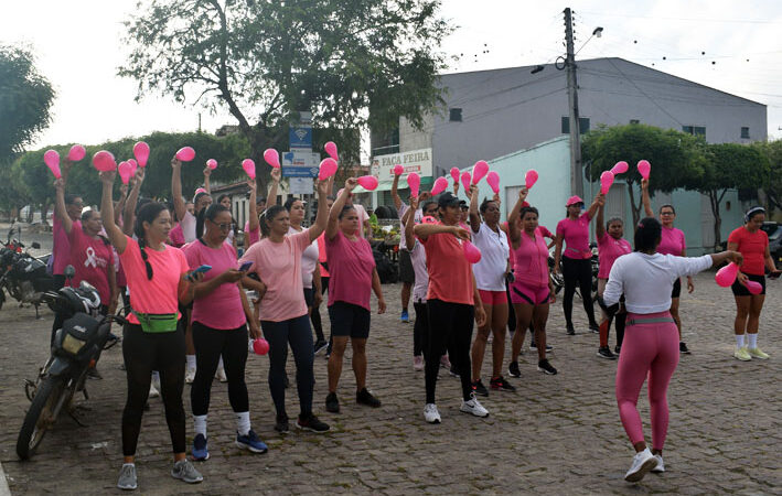 Caminhada e Corrida Outubro Rosa promovem saúde e prevenção ao câncer em Mandacaru