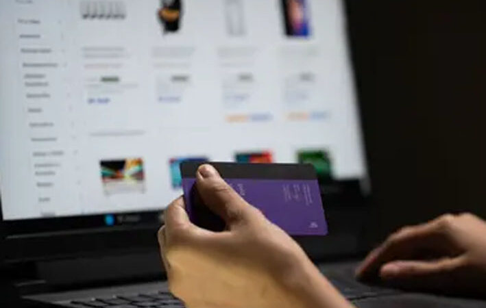 Quase 40% dos consumidores desistiram de comprar produtos importados devido à “taxa das blusinhas”, aponta pesquisa