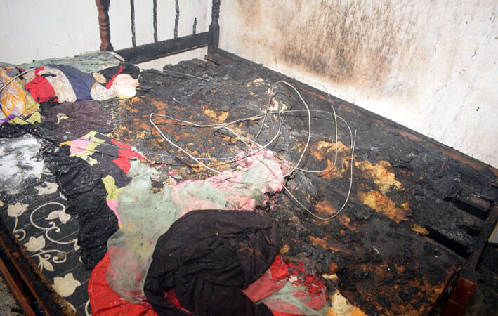 Após curto-circuito, casa é parcialmente consumida pelo fogo em Italegre, distrito de Baixa Grande