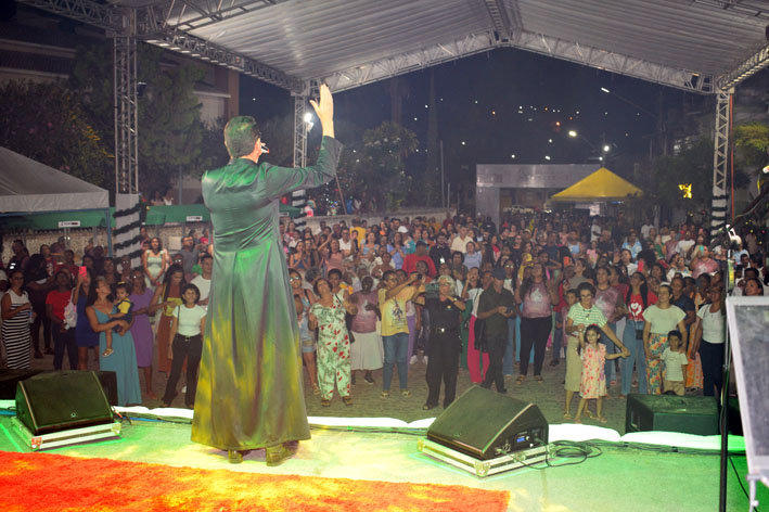 Festa da Padroeira de Baixa Grande tem início com homenagens às comunidades rurais
