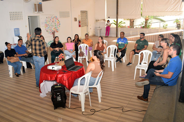 Coordenadores do CRAS e CREAS de Baixa Grande participam de mais uma etapa da Formação Permanente do SUAS