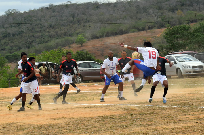 De virada, Bahia vence o Vitória no Baba de Confraternização em Viração, distrito de Baixa Grande