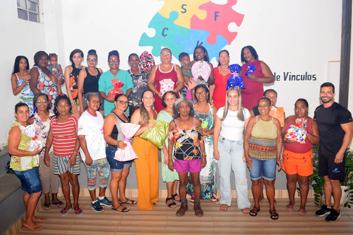 CRAS de Baixa Grande encerra confraternizações de Natal com o Grupo Florescer